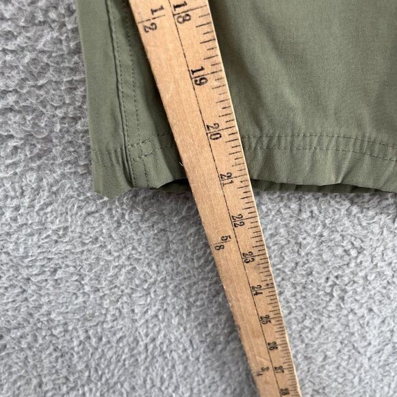 Eddie Bauer Rainier Capris Womens 16 Sprig Green Hiking Nylon Waterproof Camp - Picture 7 of 14